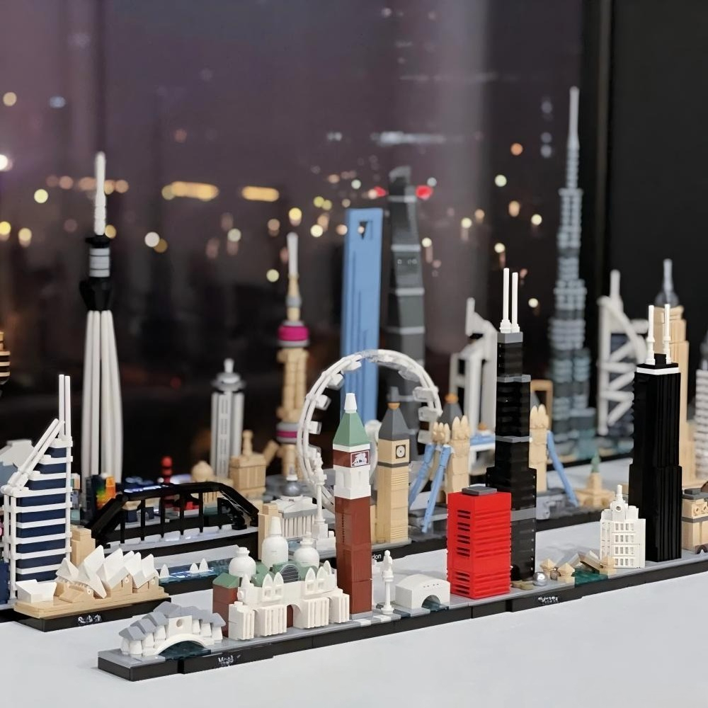 Thirteen Sets of City Models 2 - đánh giá và giá Lego Set City